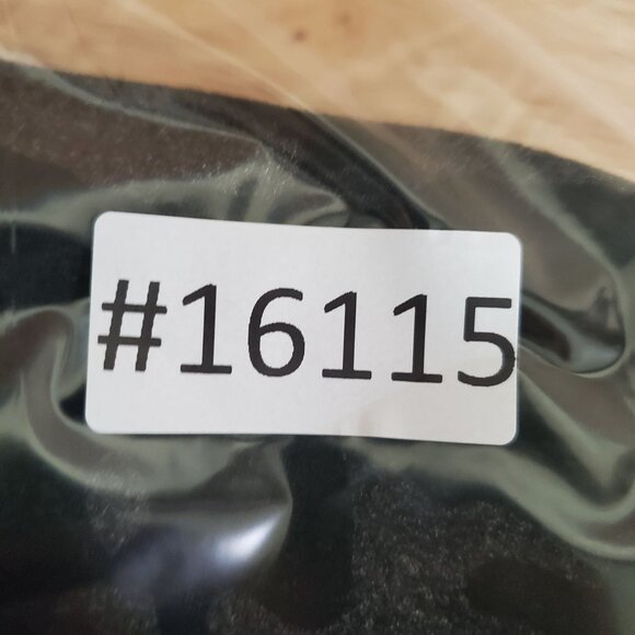 Fabletics Pants Womens Small Gray Camo PowerHold High Rise Ankle Leggings - Picture 11 of 11